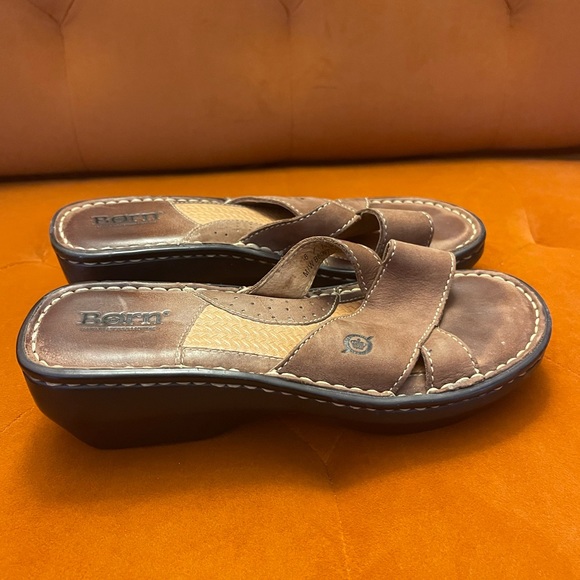 Born Brown Leather Sandals - Picture 4 of 11